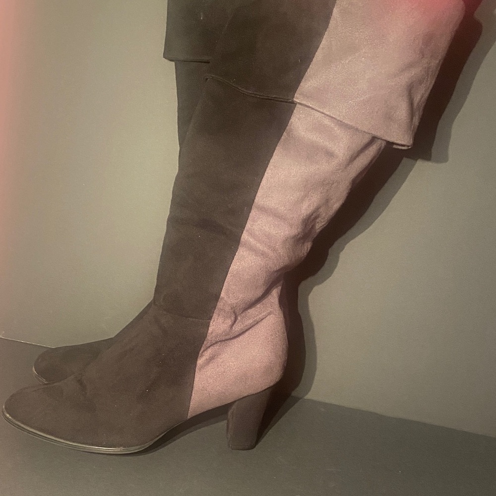 Chic Two-Tone Over the Knee Boots